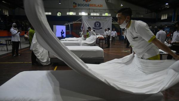 Melihat Keseruan Lomba Merapikan Tempat Tidur