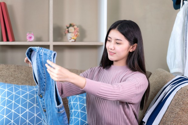 Mulai sortir pakaianmu/Sumber: Freepik Mulai sortir pakaianmu/Sumber: Freepik