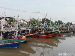 Ratusan Nelayan Pasuruan Nganggur Dampak Cuaca Buruk