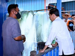 Nelayan Ngeluh soal Solar Subsidi, Jokowi Langsung Telepon Menteri KP