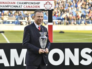 Timnas Wanita Desak Diperlakukan Adil, Presiden Sepakbola Kanada Mundur