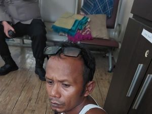 Tampang Pria Aceh yang Ditangkap Bawa 4 Kg Sabu di Bandara Kualanamu Tampang Pria Aceh yang Ditangkap Bawa 4 Kg Sabu di Bandara Kualanamu