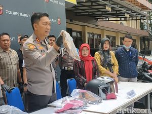 Nyamar Jadi ASN, 4 Sekawan Gasak Ratusan Juta Rupiah Duit Sekolah Nyamar Jadi ASN, 4 Sekawan Gasak Ratusan Juta Rupiah Duit Sekolah
