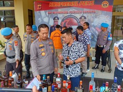 Miras Oplosan Bandung Diedarkan ke Sumatera, 2 Peracik Ditangkap!