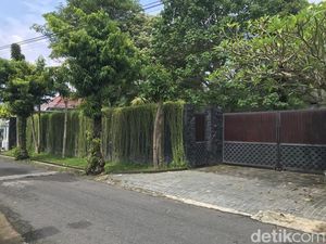 KPK Telusuri Rumah Mewah Rafael Alun di Jogja: Agak Rumit Sedikit KPK Telusuri Rumah Mewah Rafael Alun di Jogja: Agak Rumit Sedikit