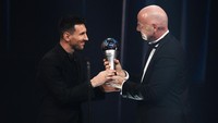 Messi kini sudah punya 77 koleksi gelar penghargaan individu sepanjang kariernya (Getty Images)