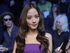 Adu Gaya Jisoo & Rose BLACKPINK di Paris Fashion Week 2023, Tampil Kontras Adu Gaya Jisoo & Rose BLACKPINK di Paris Fashion Week 2023, Tampil Kontras