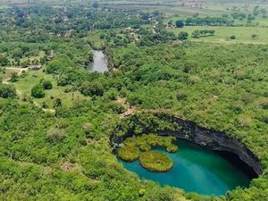 Deretan Sinkhole Terbesar di Dunia, Takjub Sekaligus Ngeri
