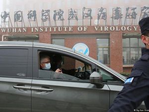 Heboh Direktur FBI Yakini COVID-19 Berasal dari Kebocoran Lab Wuhan Heboh Direktur FBI Yakini COVID-19 Berasal dari Kebocoran Lab Wuhan