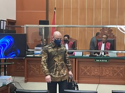 Hakim Cecar soal Perintah Tukar Sabu Jadi Tawas 10 Kg, Irjen Teddy Bantah