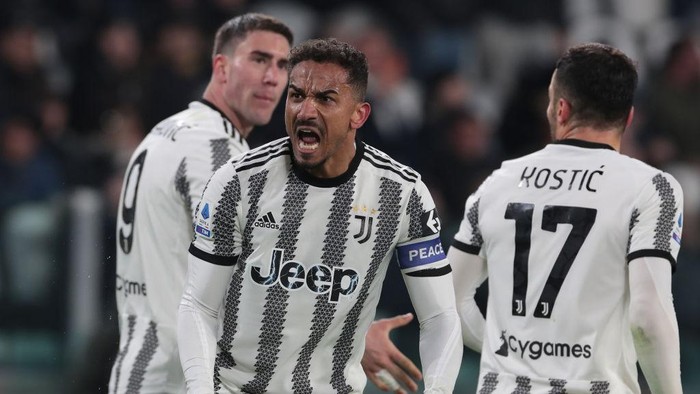 TURIN, ITALY - FEBRUARY 28: Danilo Luiz da Silva of Juventus celebrates his goal during the Serie A match between Juventus and Torino FC at Allianz Stadium on February 28, 2023 in Turin, Italy. (Photo by Emilio Andreoli/Getty Images)