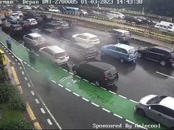 Jalan Sudirman Jakarta Macet, Jalur Sepeda Dipakai Pemotor