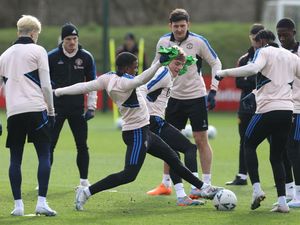 Pesta Carabao Cup Selesai, Saatnya MU Tatap West Ham