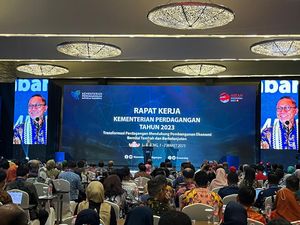Begini Cara Zulhas Lindungi Pengusaha Lokal dari Perdagangan Bebas Begini Cara Zulhas Lindungi Pengusaha Lokal dari Perdagangan Bebas