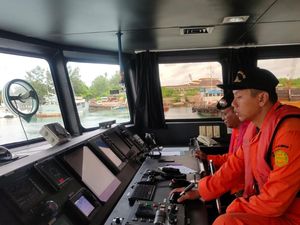 KM Linggar Petak 89 Rute Benoa Tenggelam, 1 Tewas dan 10 Orang Hilang