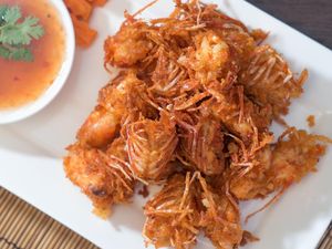 Resep Kepala Udang Goreng Krispi yang Renyahnya Bikin Nagih