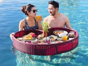 Romantis! Syahnaz dan Ritchie Ismail Sering Kulineran Bareng