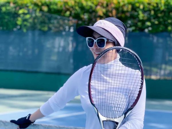 5 Potret Syahrini Main Tenis, Ternyata Sudah Hobi Sejak 2020