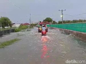 Update Banjir di Subang: Ribuan Rumah Masih Terendam Update Banjir di Subang: Ribuan Rumah Masih Terendam