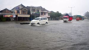 Curah Hujan Tinggi, Jalur Pantura Kudus Banjir