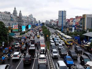 Jalanan Makin Macet, Wamenkeu Kok Malah Happy?