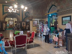 Begini Kondisi di Istana Maimun yang Dinilai Lebih Mirip Pasar