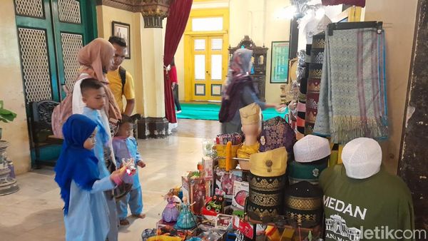 Penampakan Istana Maimun Medan yang Kini Lebih Mirip Pasar