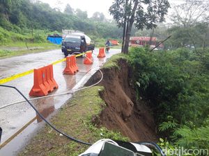 Waspada Lur! Ada Longsor 14 Meter di Jalur SSB Cepogo Boyolali