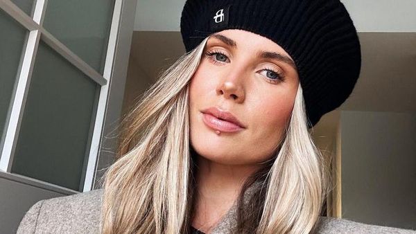 10 Foto Istri Victor Lindelof, Disebut WAGs Terseksi Premier League Musim Ini
