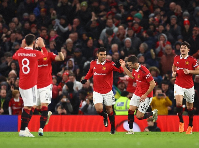 Soccer Football - FA Cup - Fifth Round - Manchester United v West Ham United - Old Trafford, Manchester, Britain - March 1, 2023 Manchester United's Casemiro celebrates scoring their first goal before it is disallowed after a VAR review REUTERS/Carl Recine