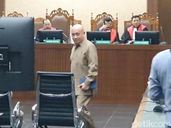 Eks Dirjen Kemhan dkk Divonis 12 Tahun Bui Kasus Korupsi Satelit