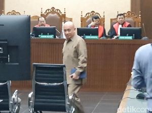 Eks Dirjen Kemhan dkk Divonis 12 Tahun Bui Kasus Korupsi Satelit Eks Dirjen Kemhan dkk Divonis 12 Tahun Bui Kasus Korupsi Satelit