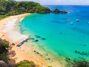 10+1 Pantai Paling Top di Dunia Tahun 2023