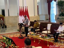 Jokowi Minta Menteri Tertibkan Bawahan: Jangan Pamer Kekuasaan dan Kekayaan