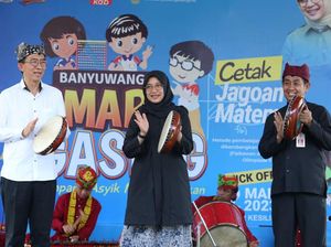 Prof Yohanes Surya Ajari Pelajar Banyuwangi Matematika Lewat Smart Gasing