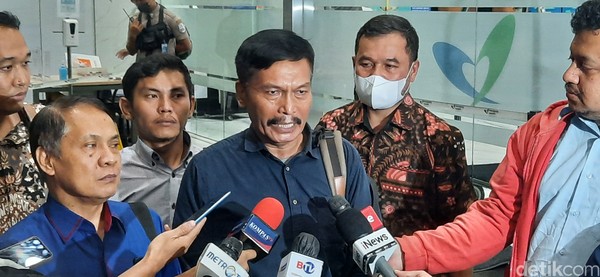 Ayah Shane Lukas Rotua (19), Tagor Lumbantoruan. (Yogi Ernes/detikcom) Ayah Shane Lukas Rotua (19), Tagor Lumbantoruan. (Yogi Ernes/detikcom)
