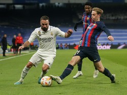 Pertunjukan Master Frenkie de Jong di Santiago Bernabeu