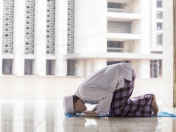 Tata Cara Sholat Idul Fitri Sendiri, Lengkap dengan Niatnya