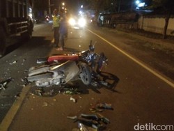 Perempuan yang Tewas Kecelakaan di Gresik Sudah Terungkap Identitasnya