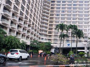 Ada Sengketa Lahan Hotel Sultan, Manajemen Sebut Belum Ada PHK Karyawan Ada Sengketa Lahan Hotel Sultan, Manajemen Sebut Belum Ada PHK Karyawan