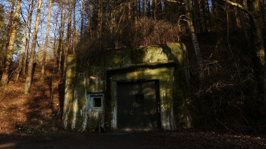 Mengintip Bagian Dalam Bunker Nuklir Paling Rahasia di Denmark