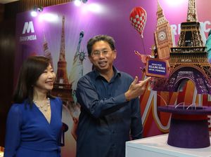 Meriah Bareng Mega Mengajak Nasabah Keliling Dunia Meriah Bareng Mega Mengajak Nasabah Keliling Dunia