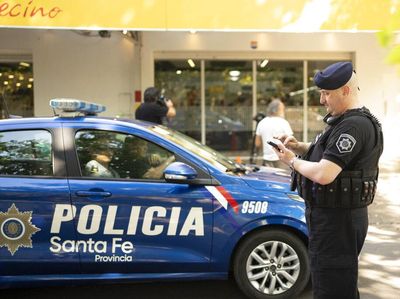 Messi Diteror, Supermarket Keluarga Diberondong Peluru