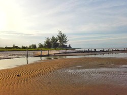 5 Rekomendasi Pantai di Sergai, Pemandangannya Memanjakan Mata