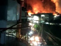 Depo Pertamina Plumpang Kebakaran, PLN Padamkan 5 Gardu Listrik