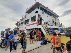 Pelayaran Kembali Dibuka, Pemkab Sumenep Kirim Bantuan untuk Warga Masalembu