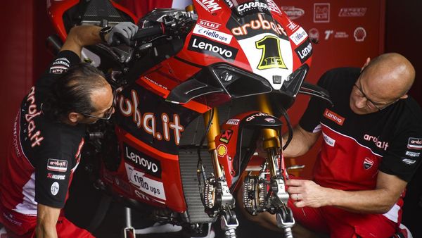 Suasana Hari Pertama WSBK 2023 di Sirkuit Mandalika