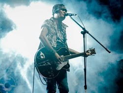 Lirik Lagu Lolot - Luh Rai Putri Bali, Lengkap dengan Terjemahannya