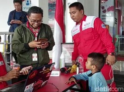 Kisah Bocah Ryan Kebingungan Cari Ibu Hilang di Posko Kebakaran Plumpang