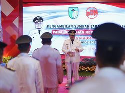 Pesan Bupati Kediri ke 57 Kades Baru: Terlibat Korupsi, Tak Saya Bantu